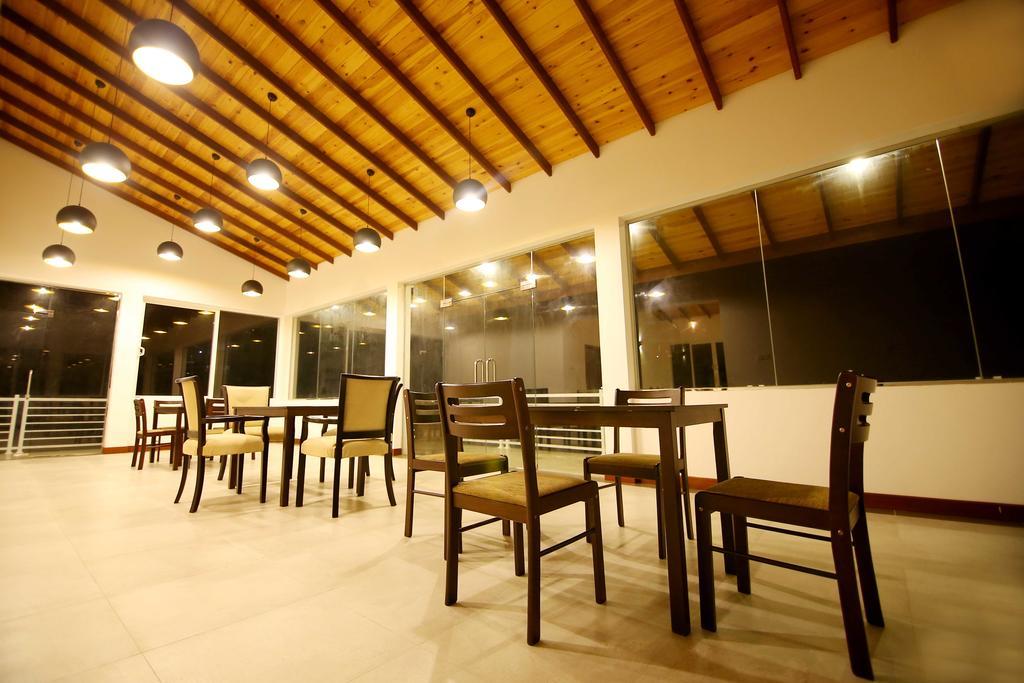 Hillcrest Villa Peradeniya Exterior foto